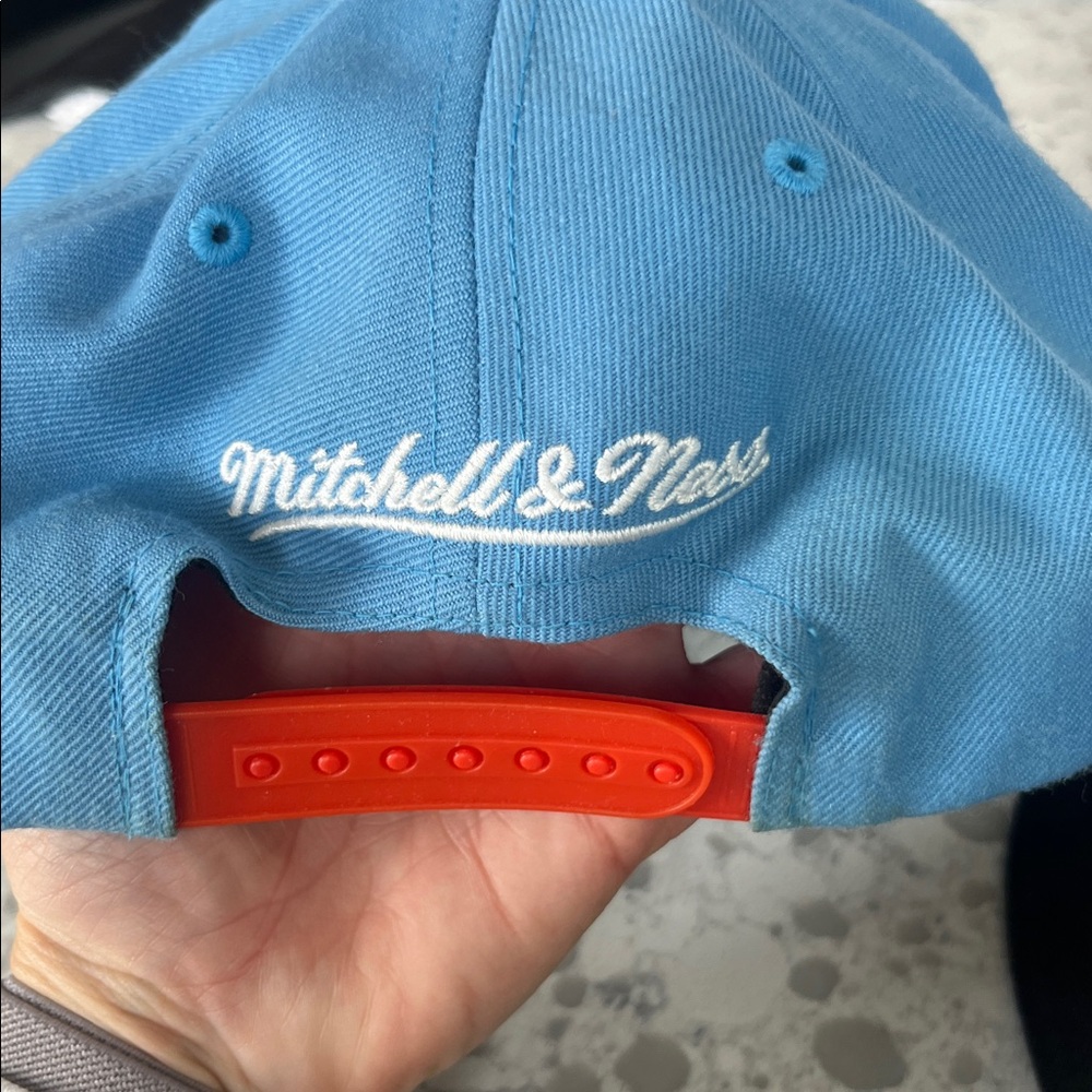 Snap back caps. Can separate and sell individually - Picture 3 of 4